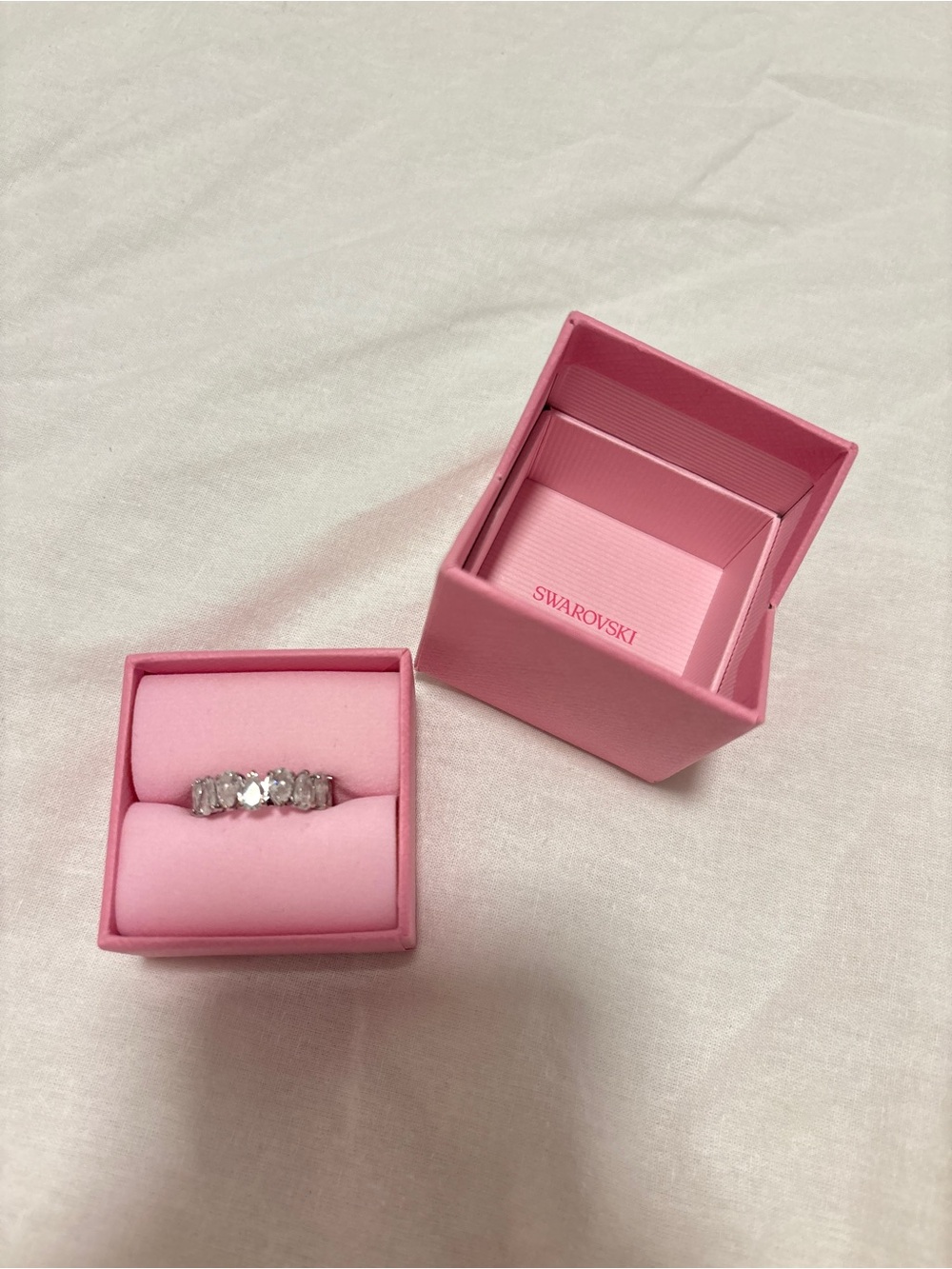 Swarovski Silver Crystal Gemstone Sparkling tennis Band Ring
